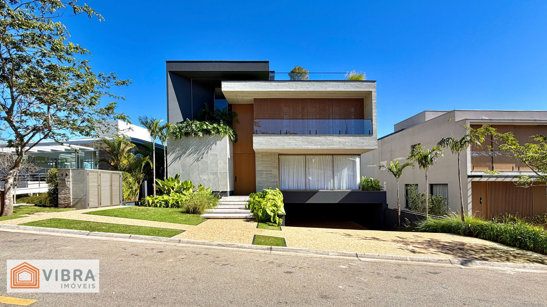 Casa à venda no bairro Alphaville em Santana de Parnaíba/SP