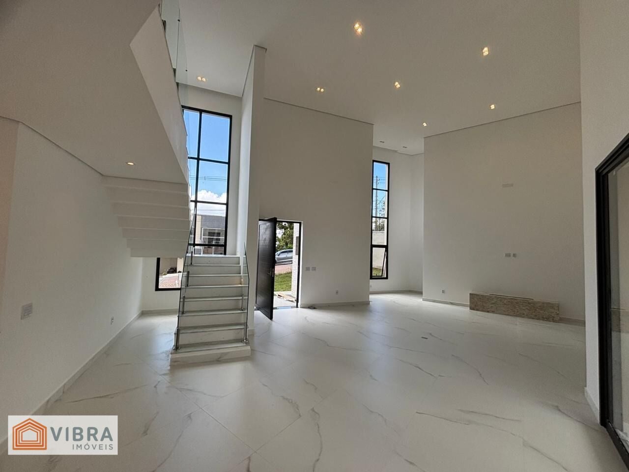 Foto 4 de Casa à venda no bairro Aldeia da Serra em Santana de Parnaíba/SP