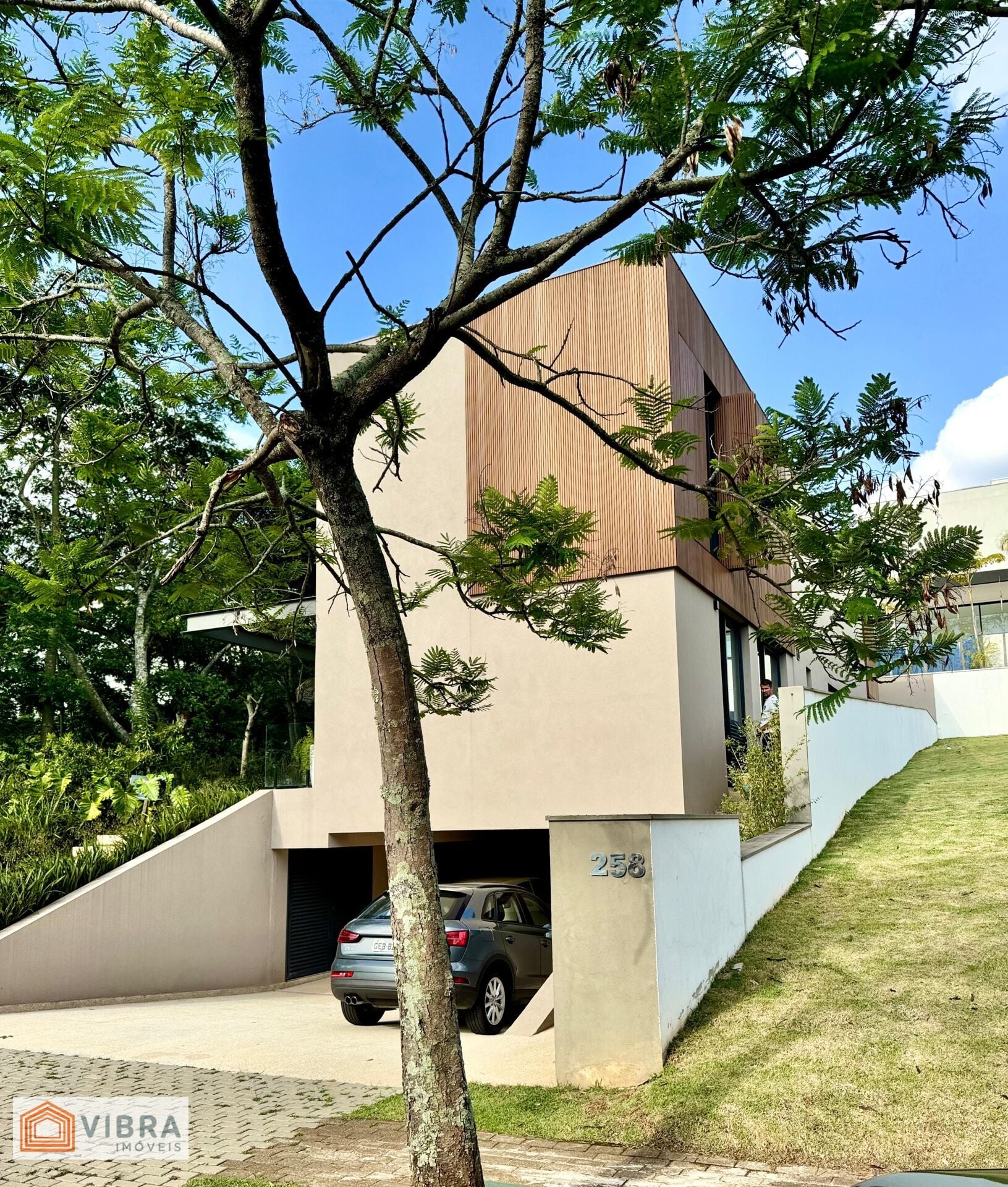 Foto 2 de Casa à venda no bairro Tamboré em Santana de Parnaíba/SP