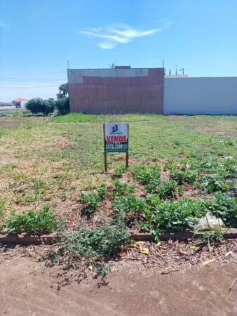 Terreno à venda no bairro Residencial Marselha em Pindorama/SP