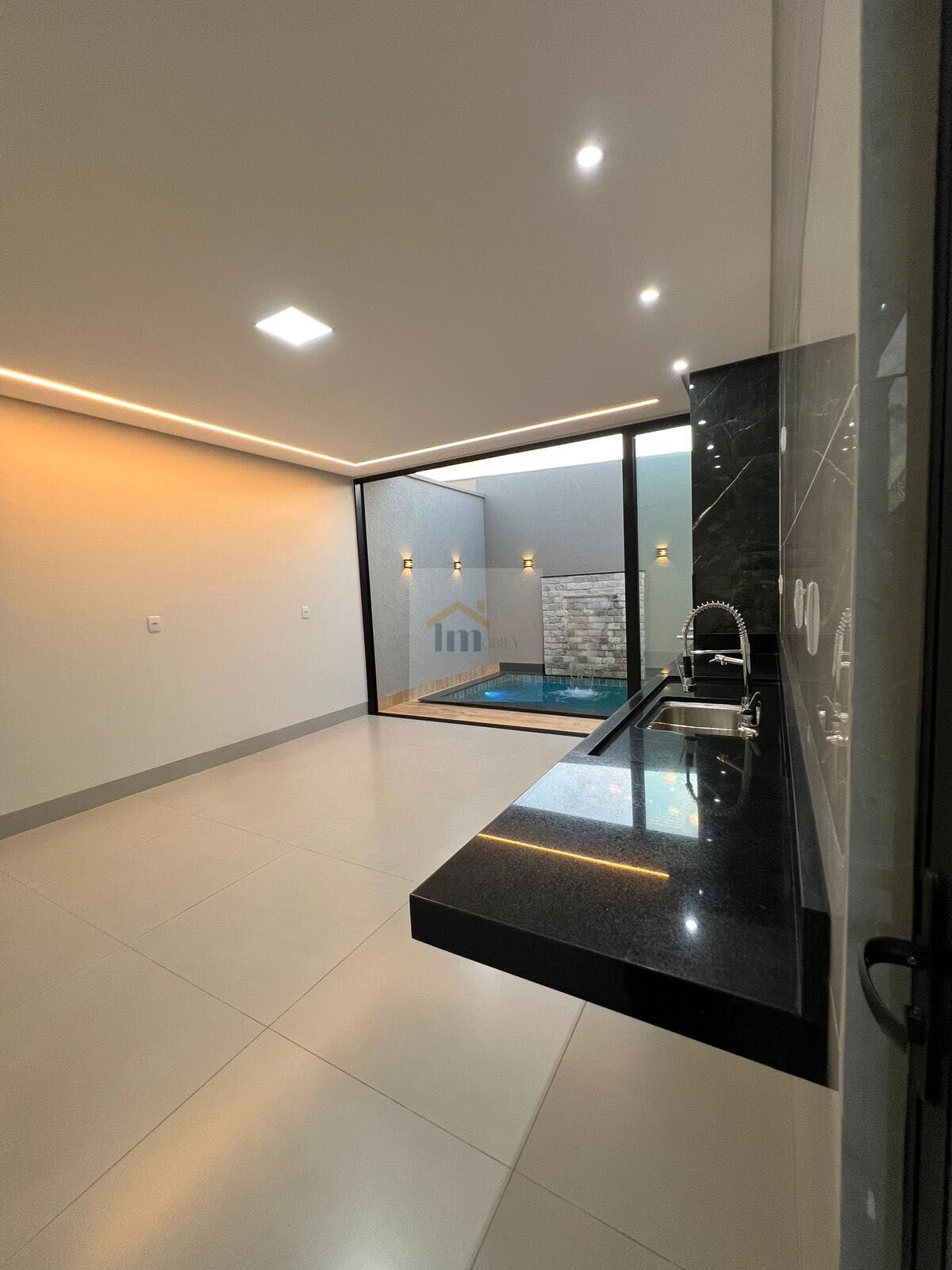 Casa, 3 quartos, 112 m² - Foto 2