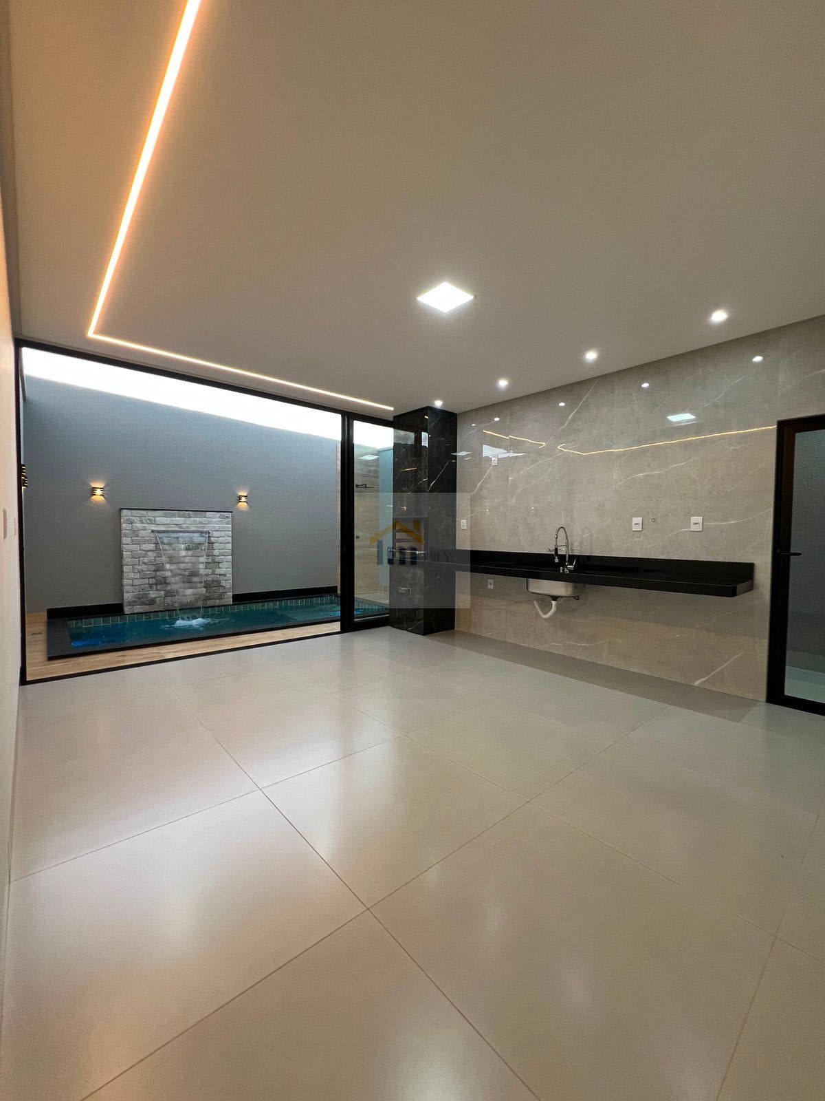 Casa, 3 quartos, 112 m² - Foto 1
