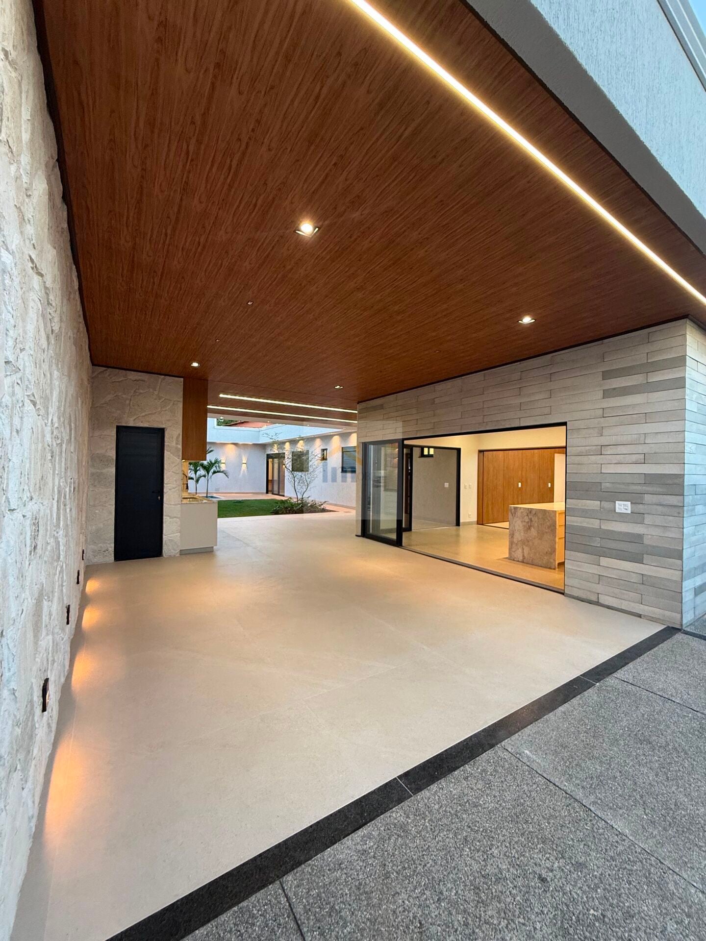 Casa, 4 quartos, 218 m² - Foto 22