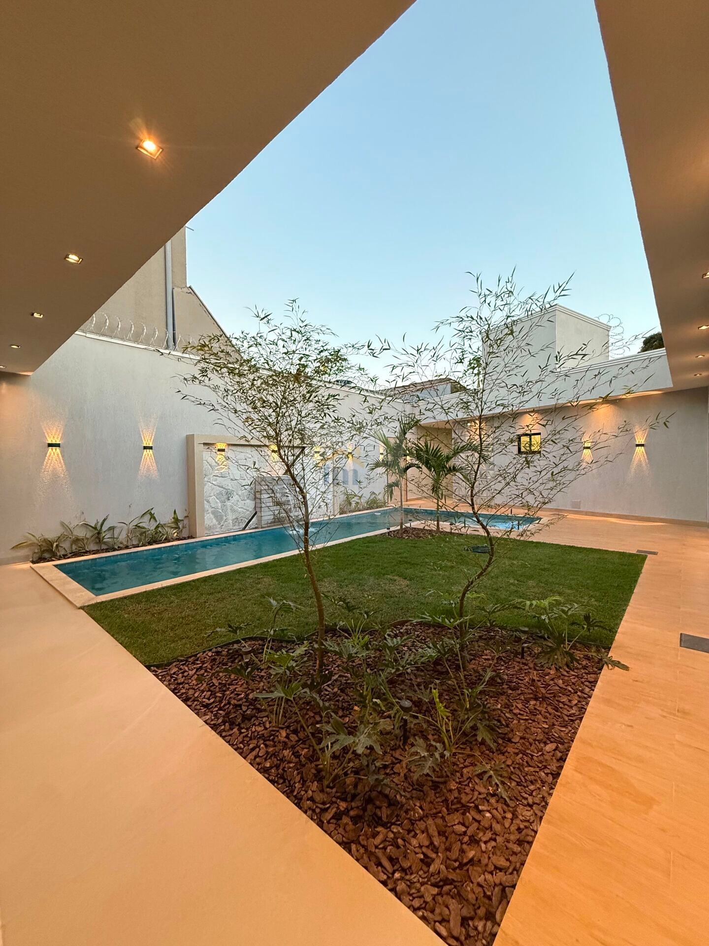 Casa, 4 quartos, 218 m² - Foto 4