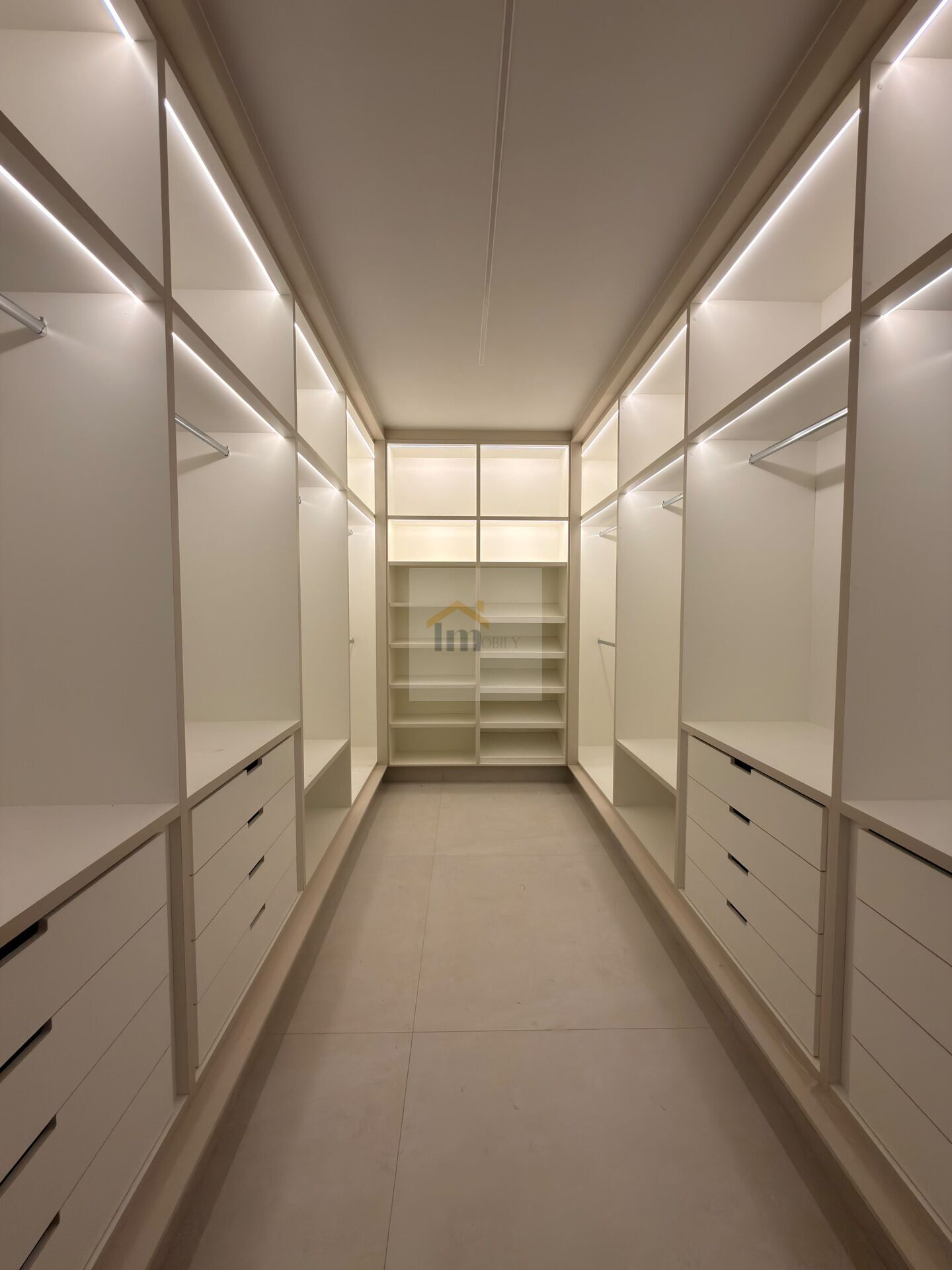 Casa, 4 quartos, 217 m² - Foto 7