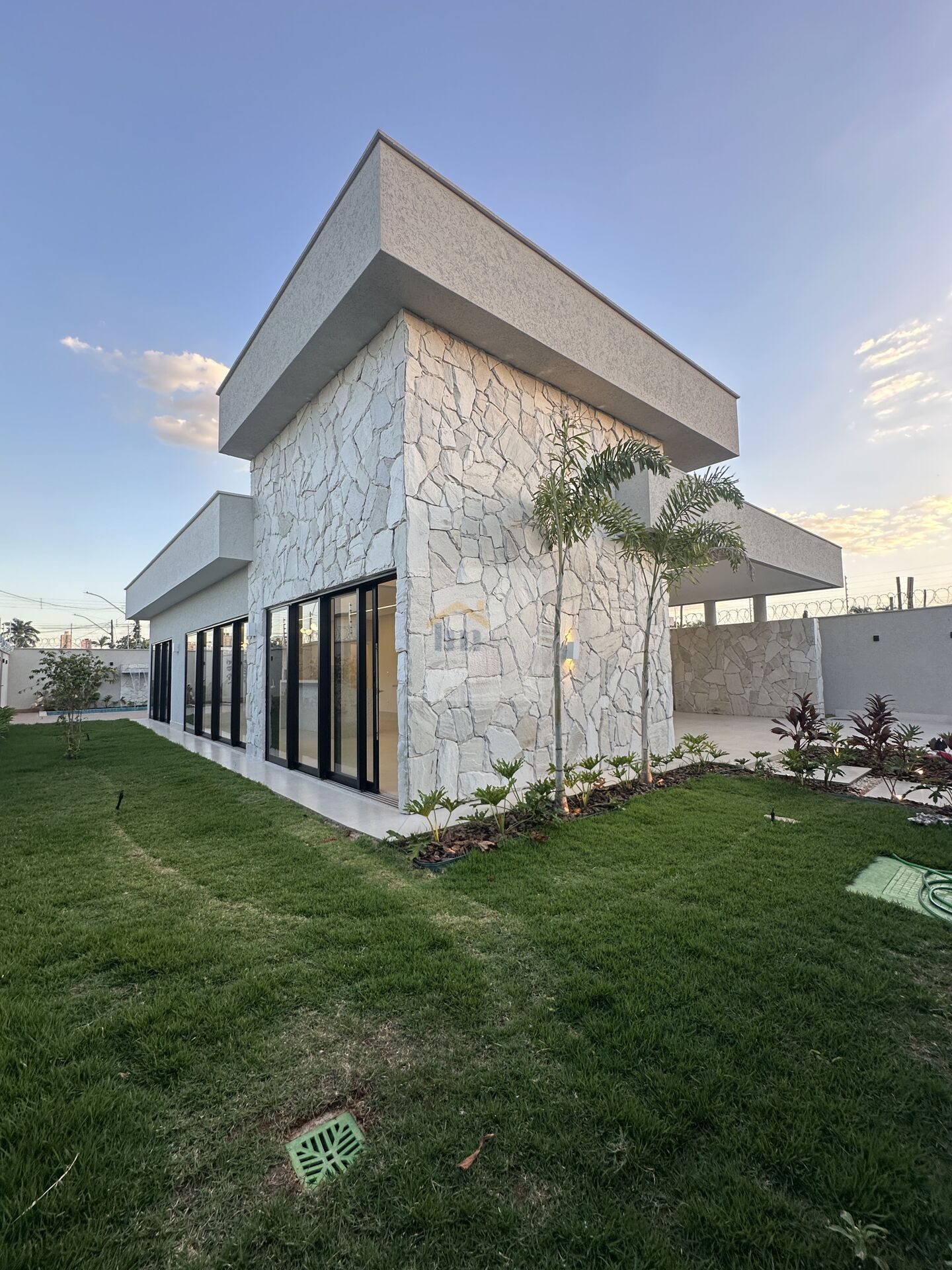 Casa, 3 quartos, 222 m² - Foto 24