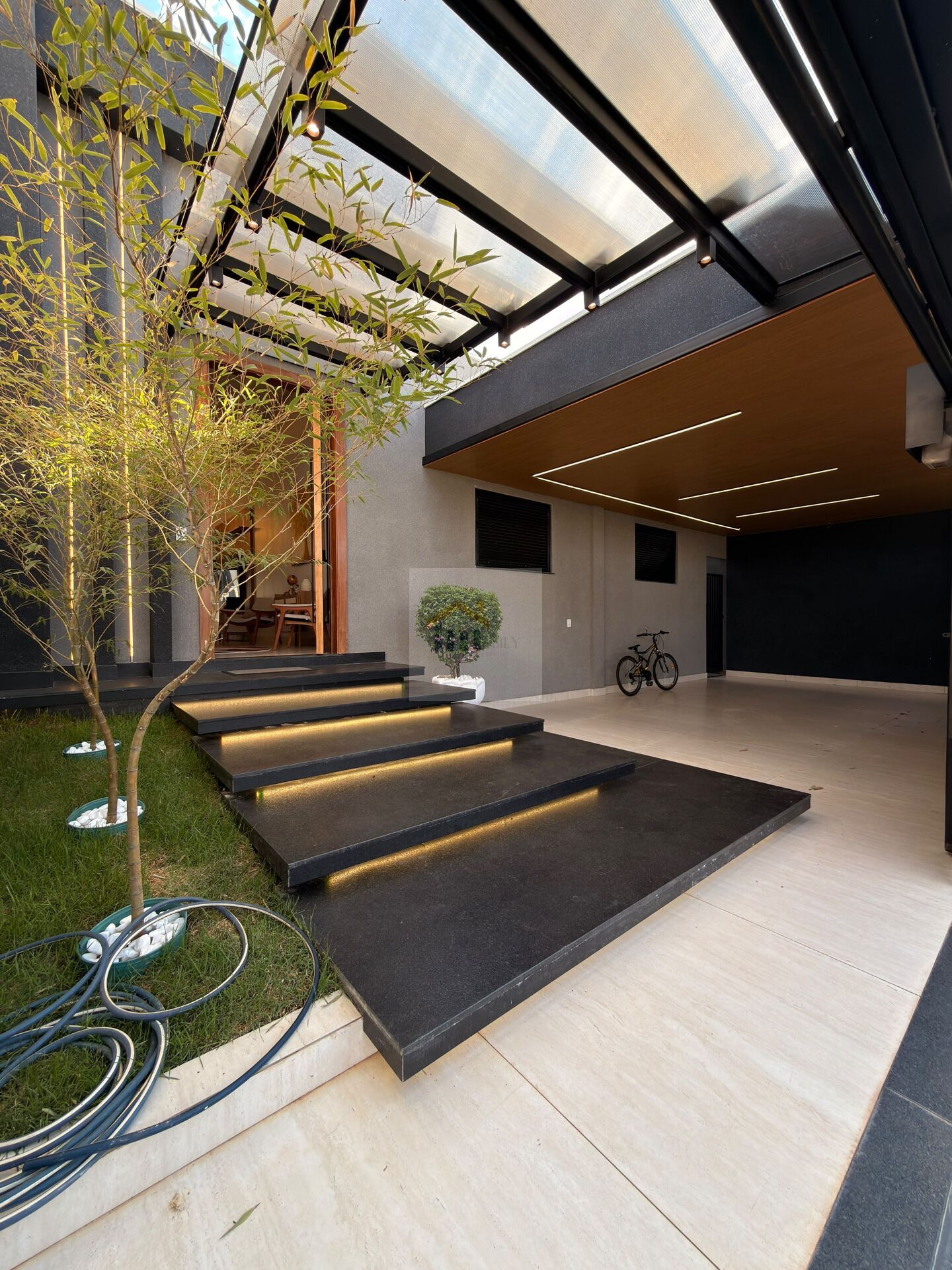 Casa, 3 quartos, 268 m² - Foto 28