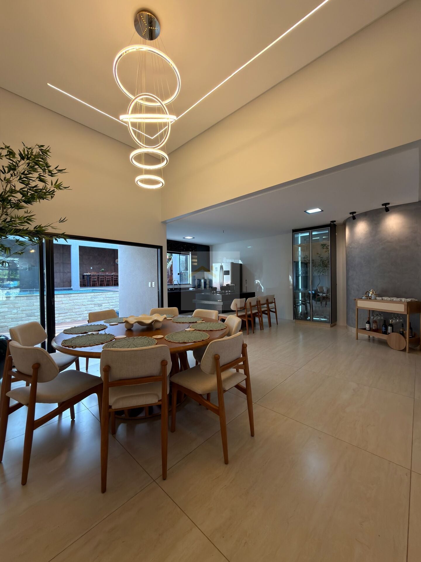 Casa, 3 quartos, 268 m² - Foto 4
