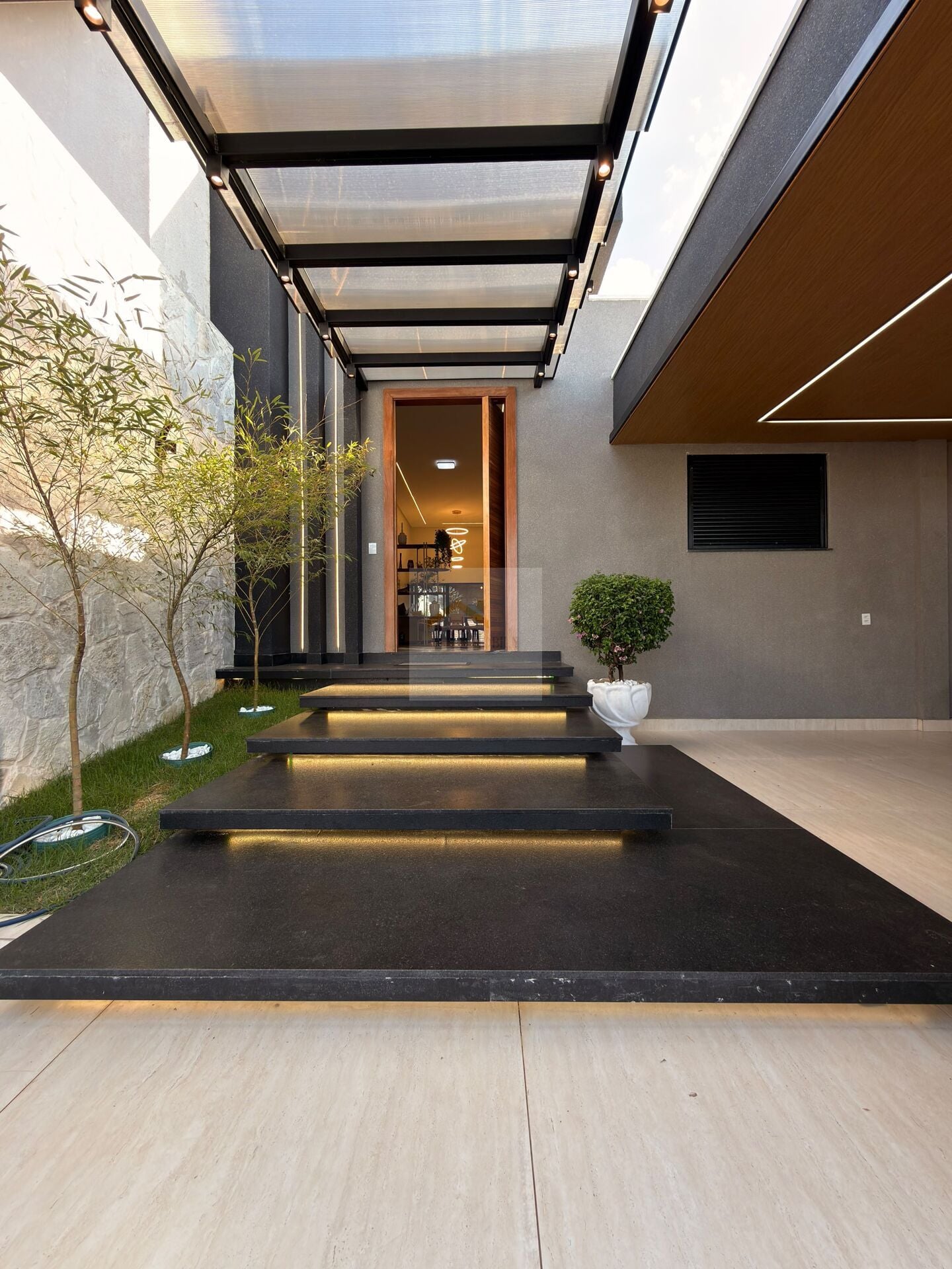 Casa, 3 quartos, 268 m² - Foto 9
