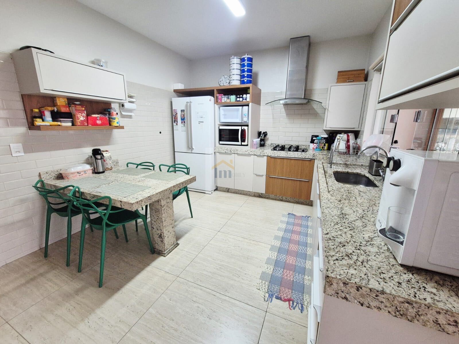 Casa, 4 quartos, 180 m² - Foto 8