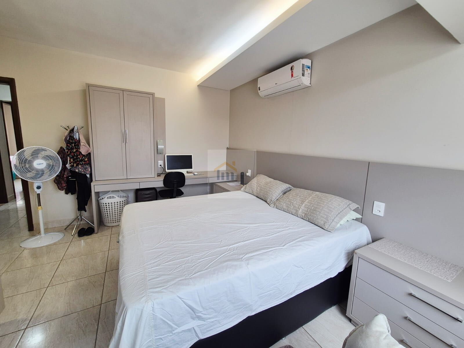 Casa, 4 quartos, 180 m² - Foto 13