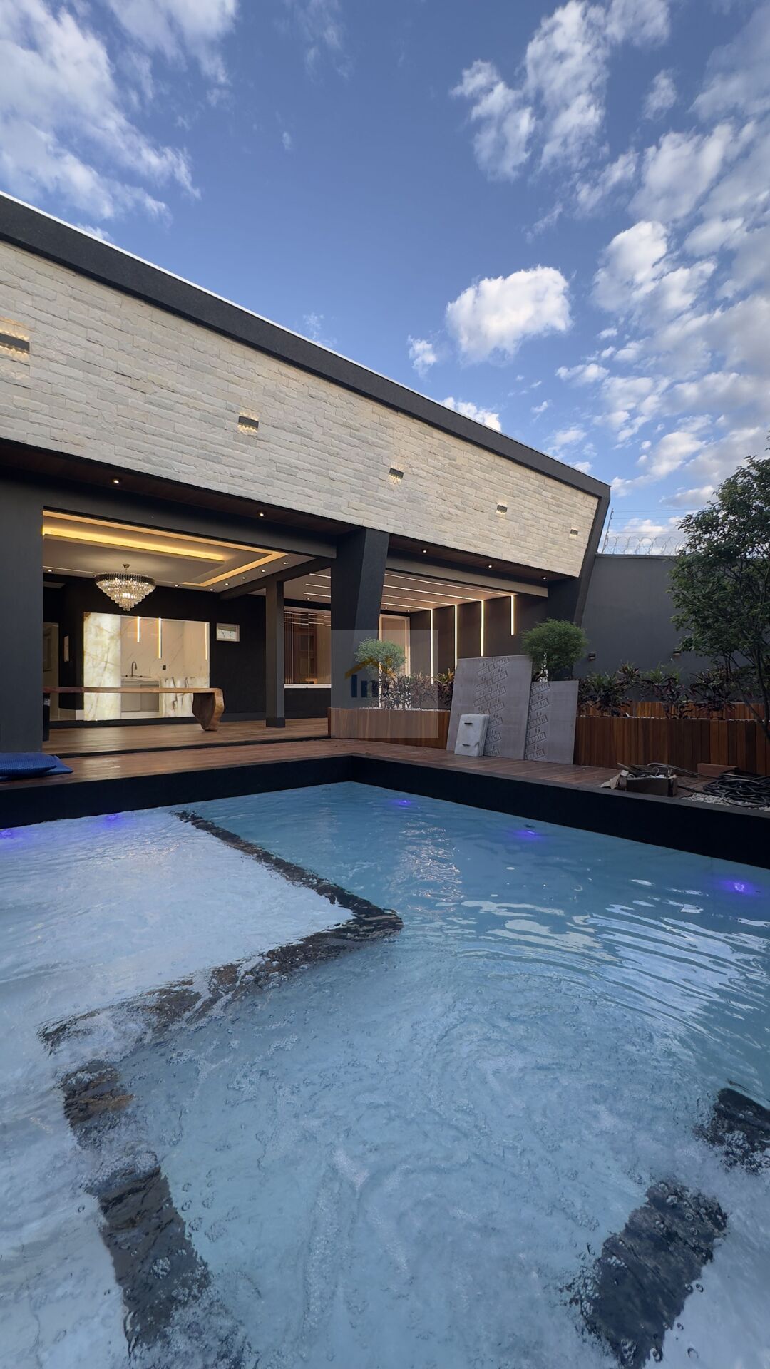 Casa, 3 quartos, 220 m² - Foto 3