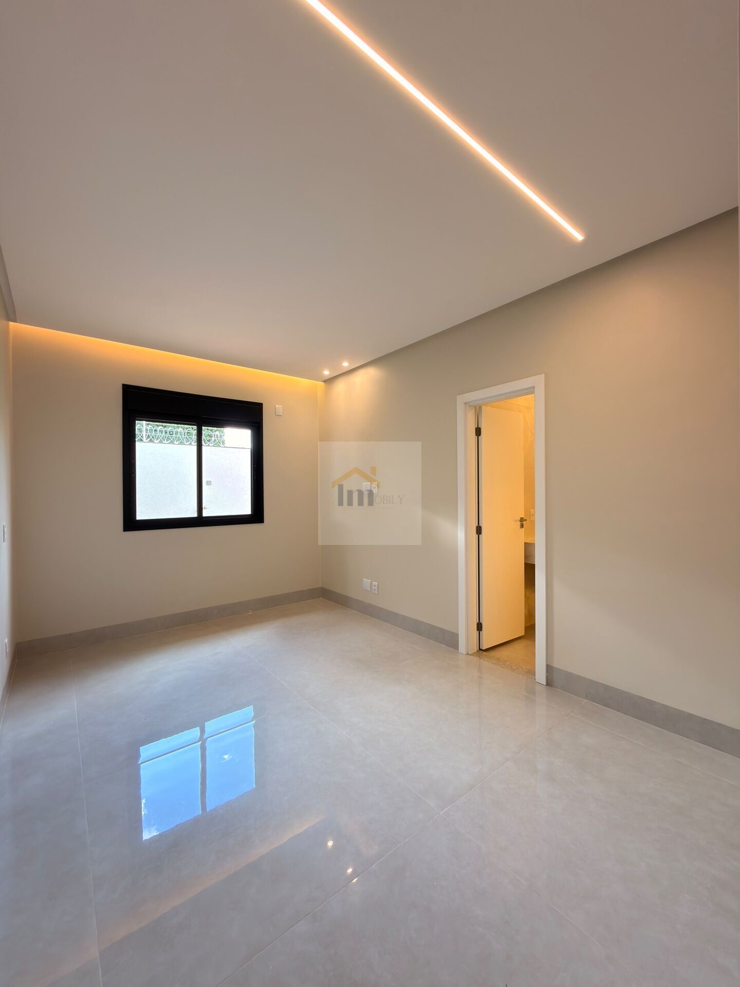 Casa, 4 quartos, 218 m² - Foto 9