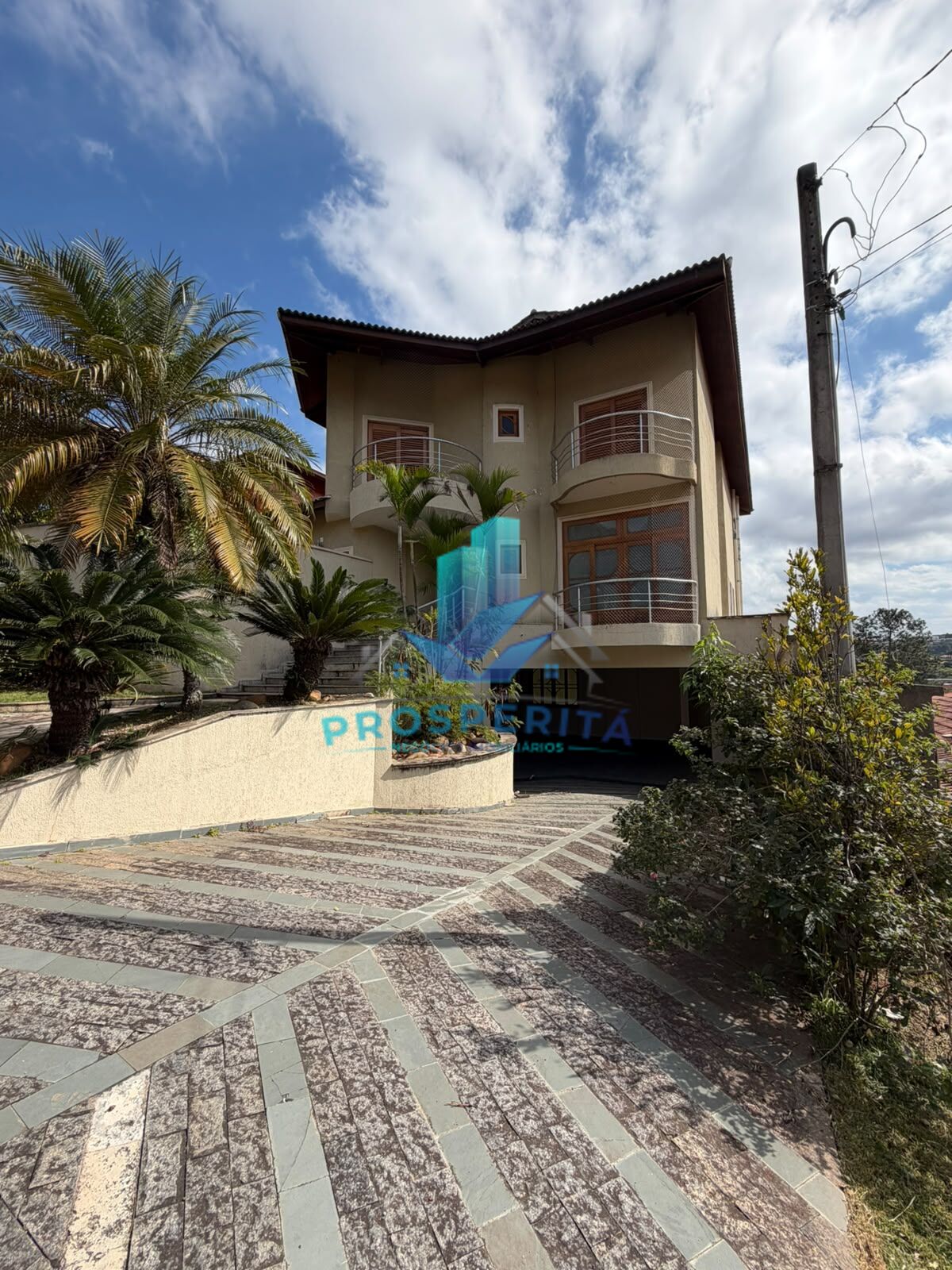 Casa, 4 quartos, 1000 m² - Foto 1