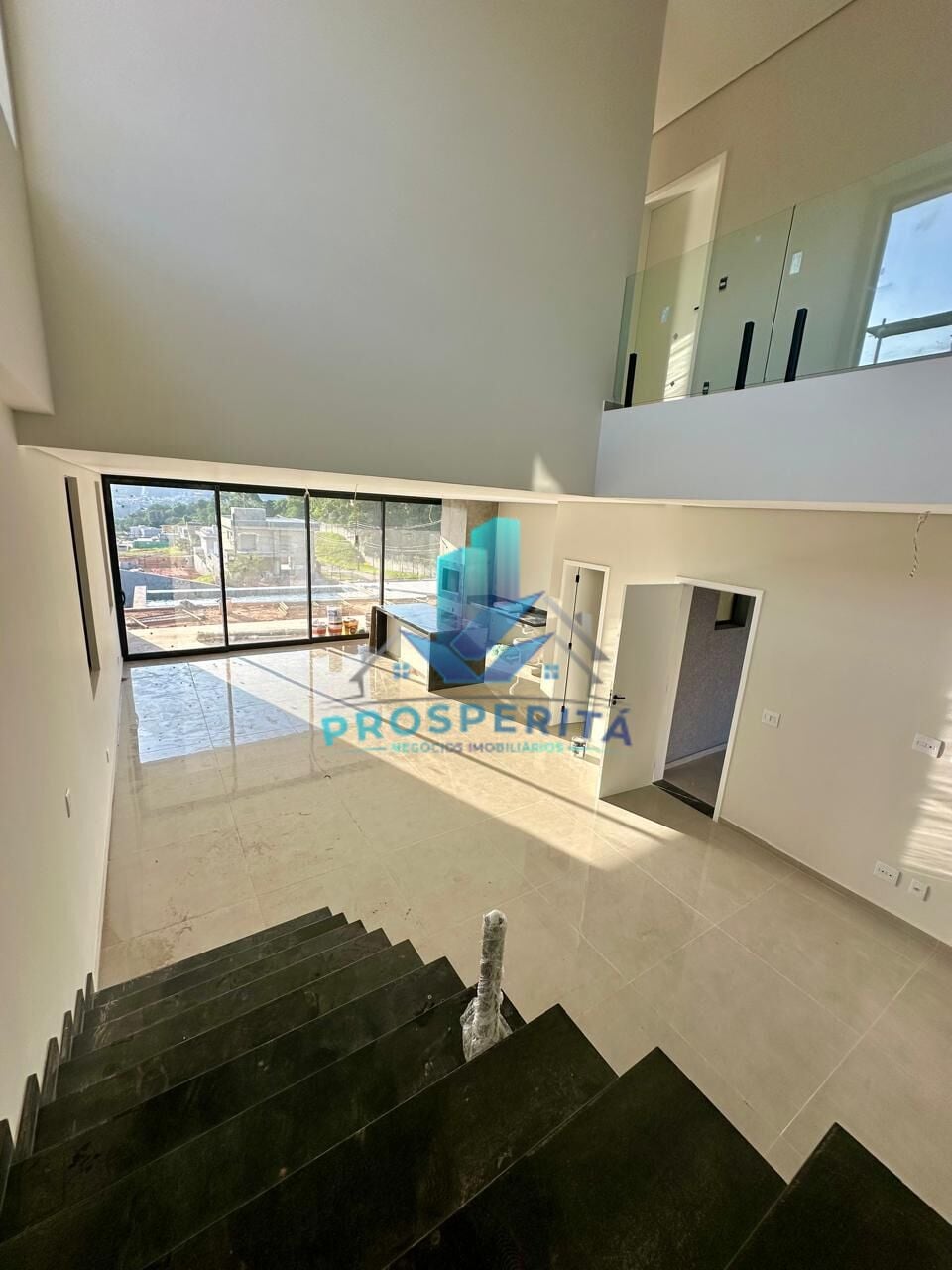 Casa, 3 quartos, 233 m² - Foto 2