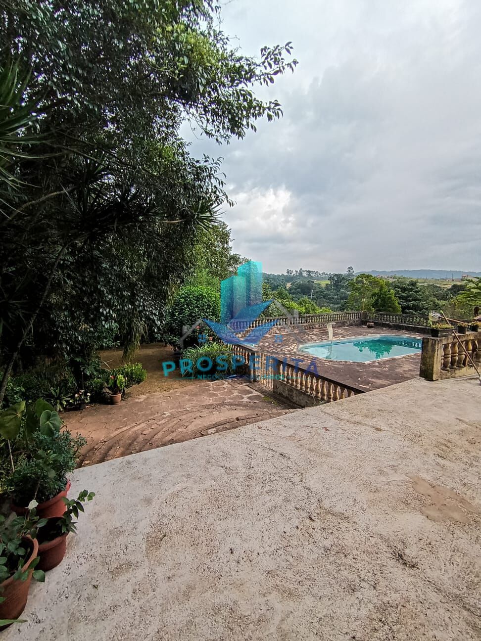 Chácara, 4 quartos, 3300 m² - Foto 1