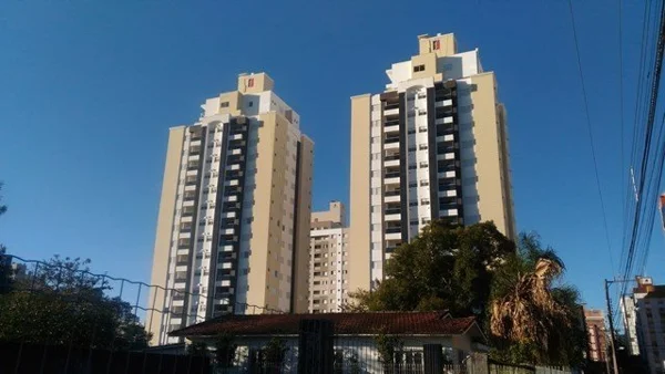 Apartamento Alto Padrão para Venda em Centro Criciúma-SC