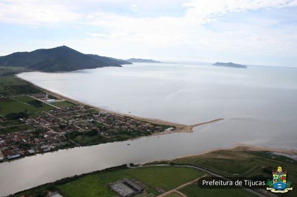 Dragegem e Molhes do Rio Tijucas