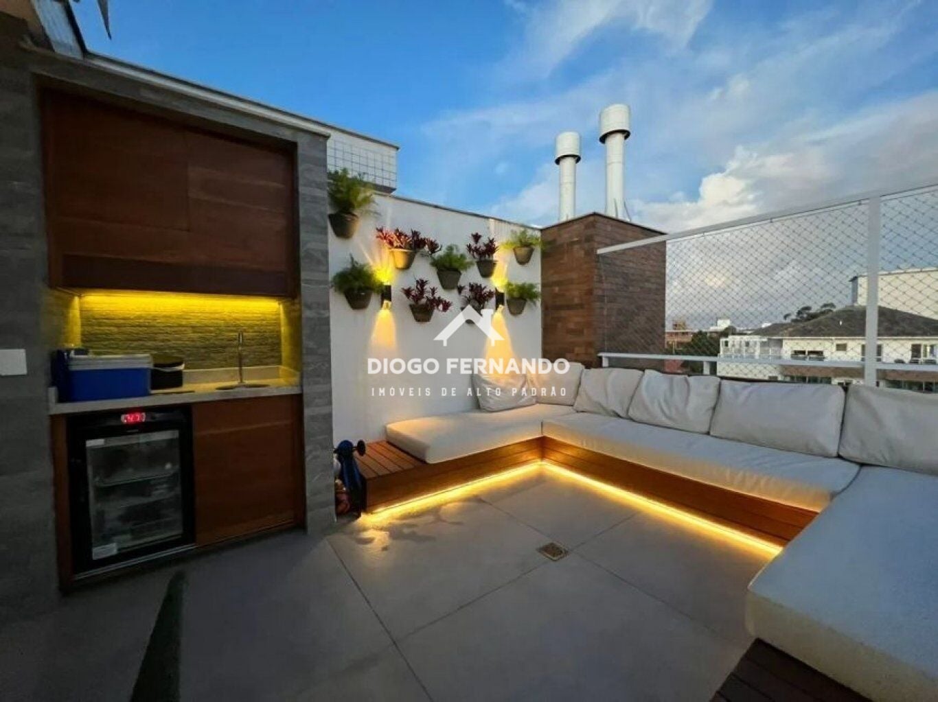 Cobertura, 3 quartos, 176 m² - Foto 2