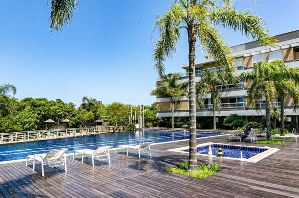 Essence Life Residence