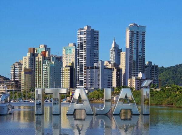 Itajaí (SC): A Capital Nacional da Pesca que se Tornou a Maior Economia de Santa Catarina