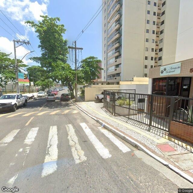 Imagem estática do "Street View" da localização