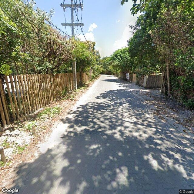 Imagem estática do "Street View" da localização