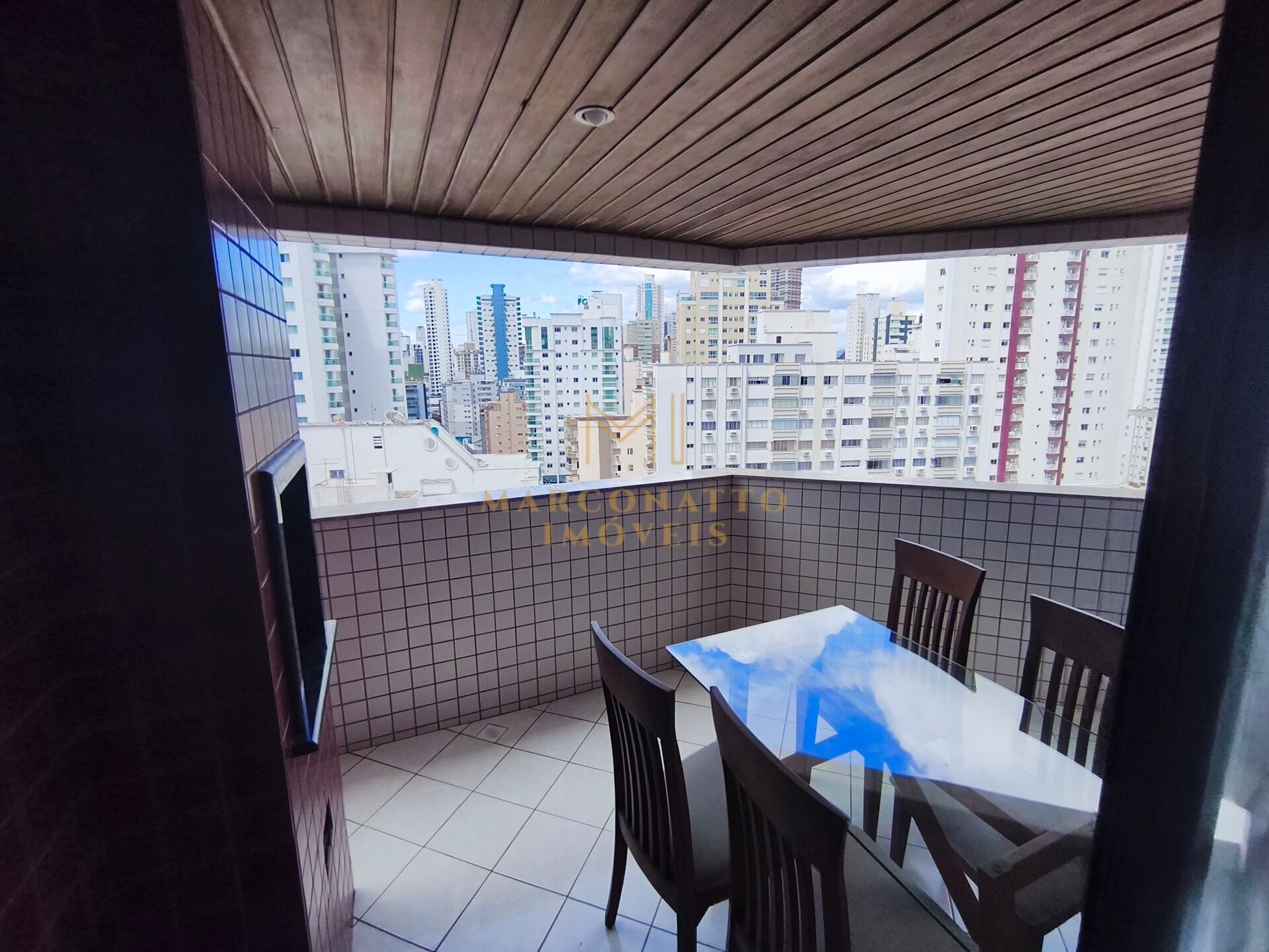 Apartamento, 2 quartos, 100 m² - Foto 4