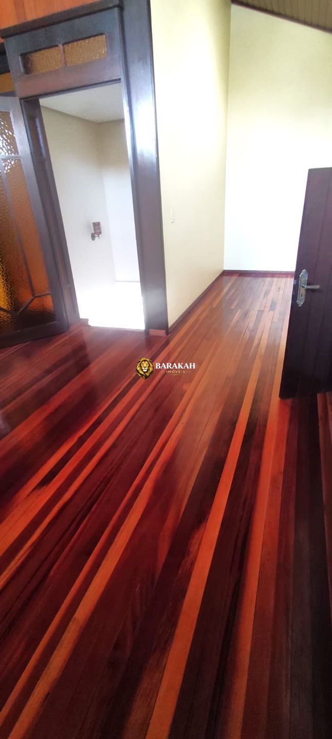 Sobrado, 5 quartos, 338 m² - Foto 6