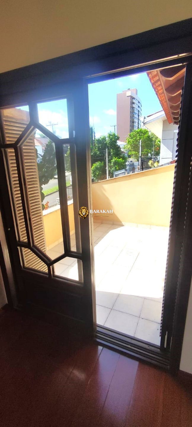 Sobrado, 5 quartos, 338 m² - Foto 4