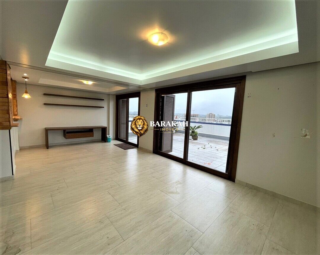 Cobertura, 3 quartos, 270 m² - Foto 2