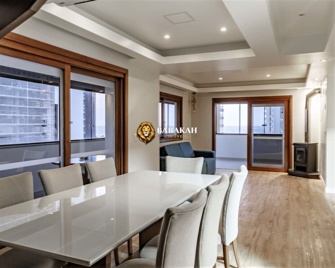 Cobertura, 3 quartos, 270 m² - Foto 1