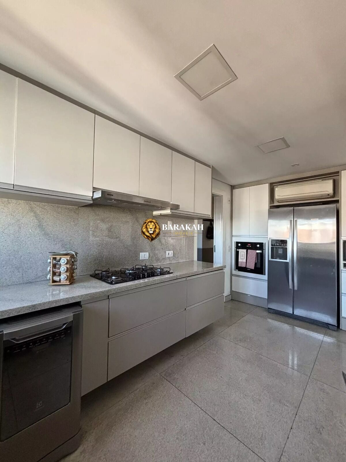 Apartamento, 3 quartos, 243 m² - Foto 23