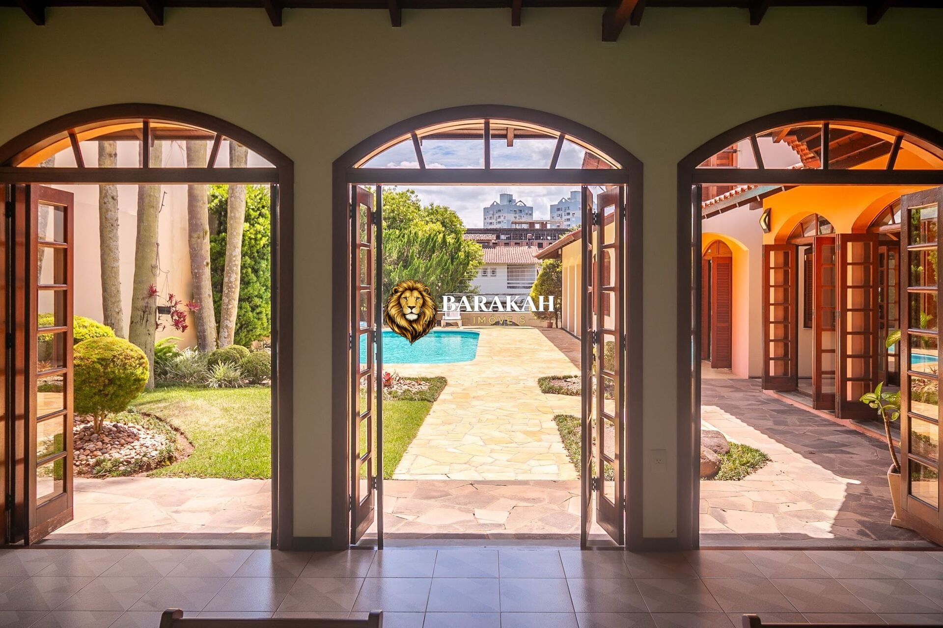 Casa, 4 quartos, 374 m² - Foto 3