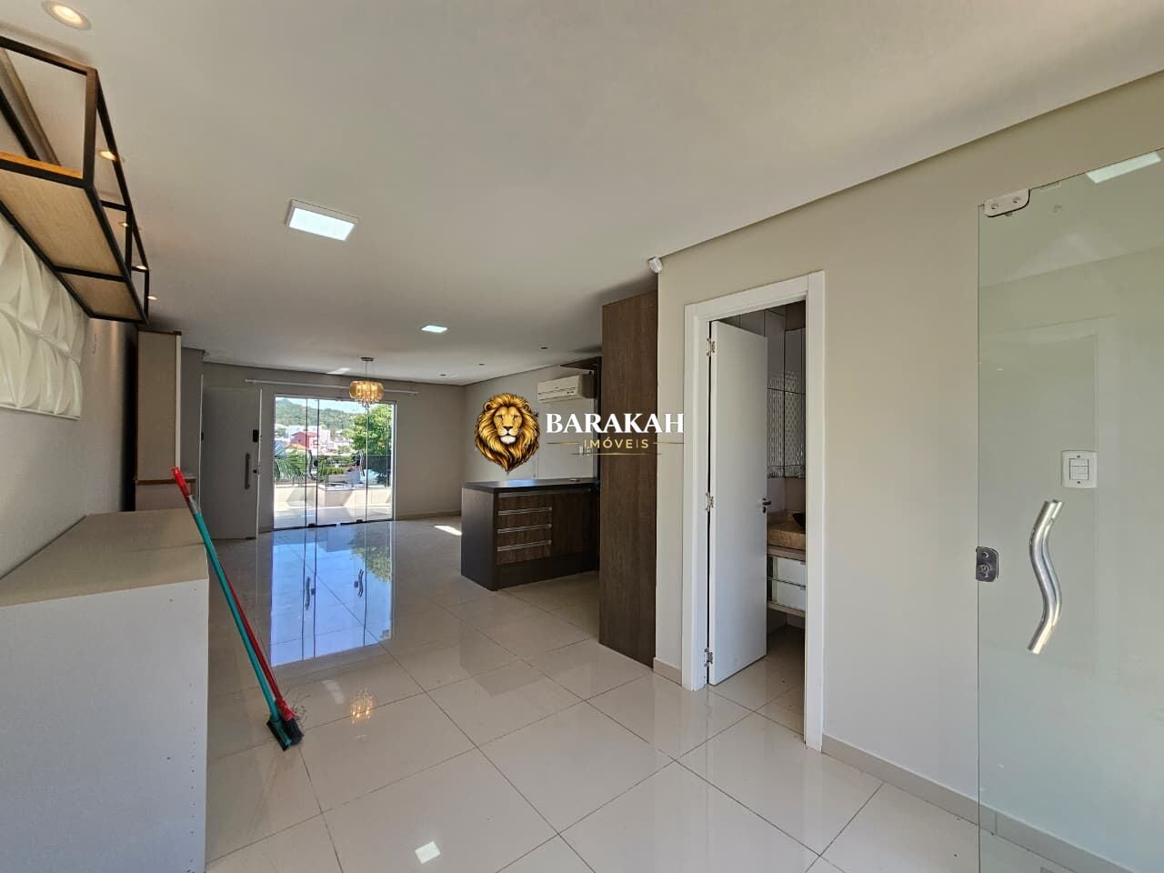 Sobrado, 6 quartos, 233 m² - Foto 8