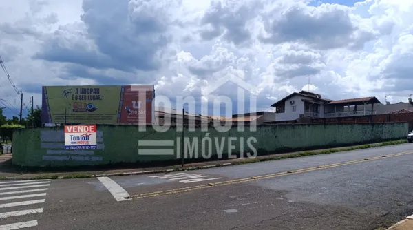 Terreno à venda no bairro Centro em Bebedouro/SP