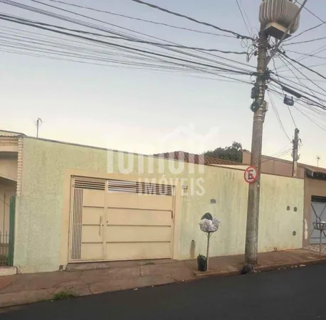 Casa à venda no bairro Jardim Marajá em Bebedouro/SP