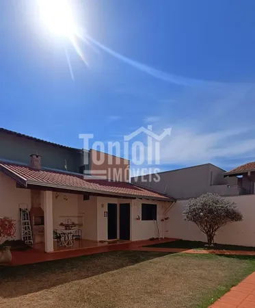 Casa à venda no bairro Parque Residencial Eldorado em Bebedouro/SP