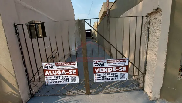 Casa à venda no bairro Centro em Santa Cruz do Rio Pardo/SP