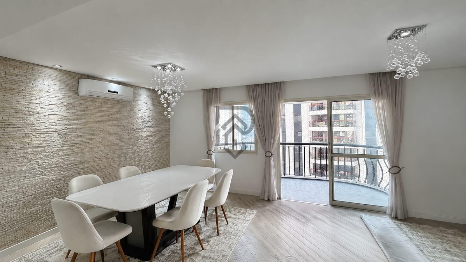 Apartamento, 3 quartos, 107 m² - Foto 1