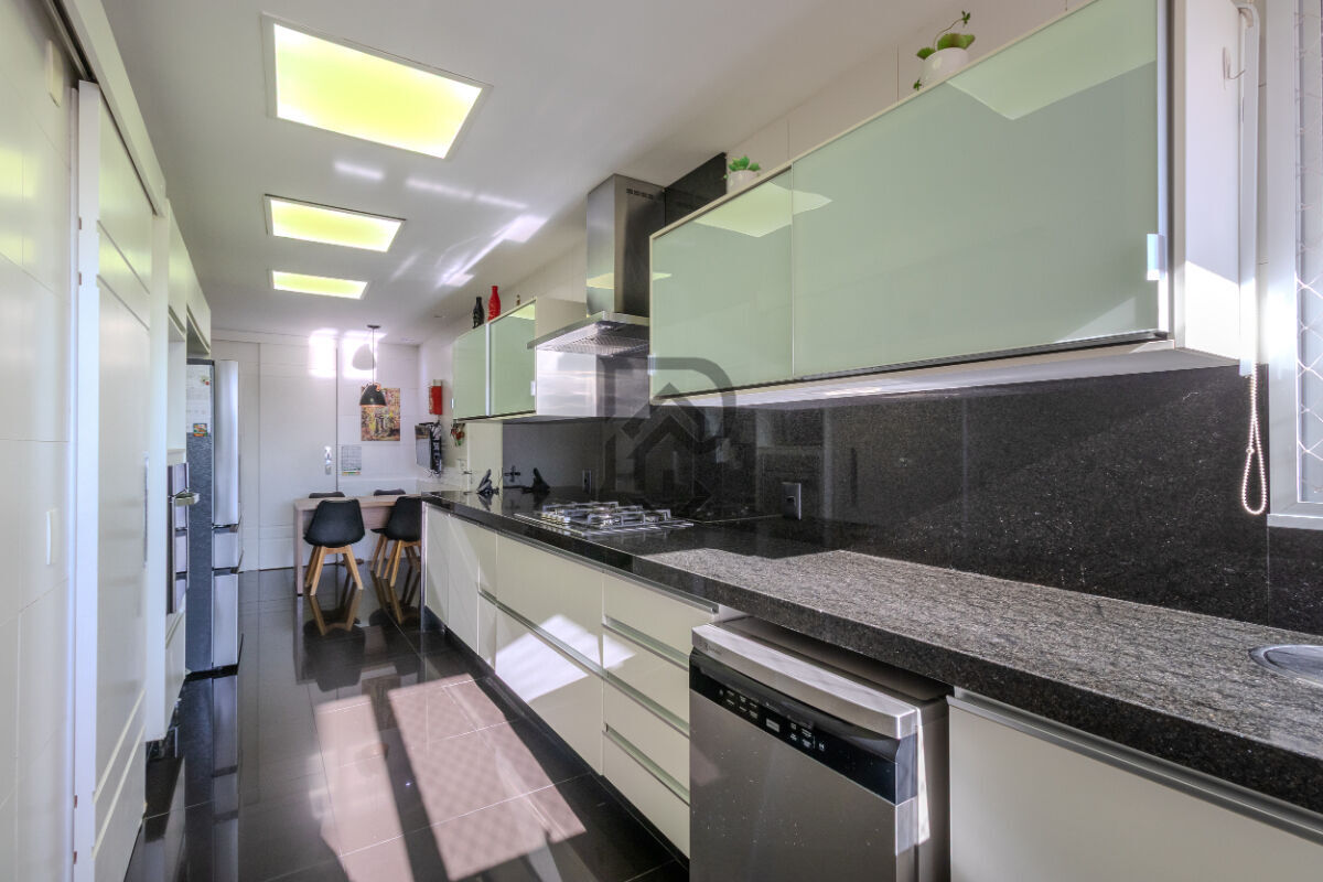 Apartamento, 3 quartos, 222 m² - Foto 6