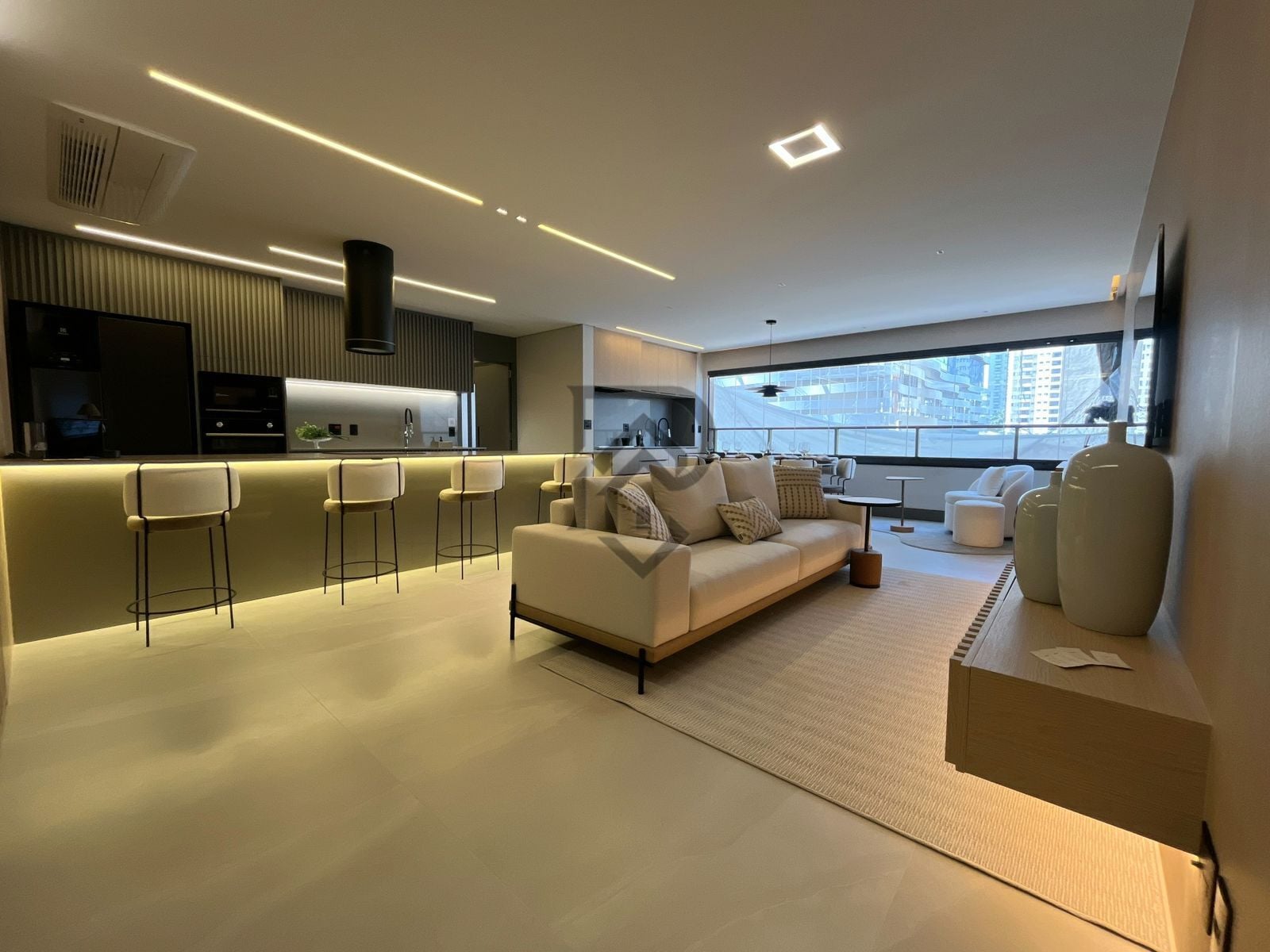 Apartamento, 3 quartos, 130 m² - Foto 1