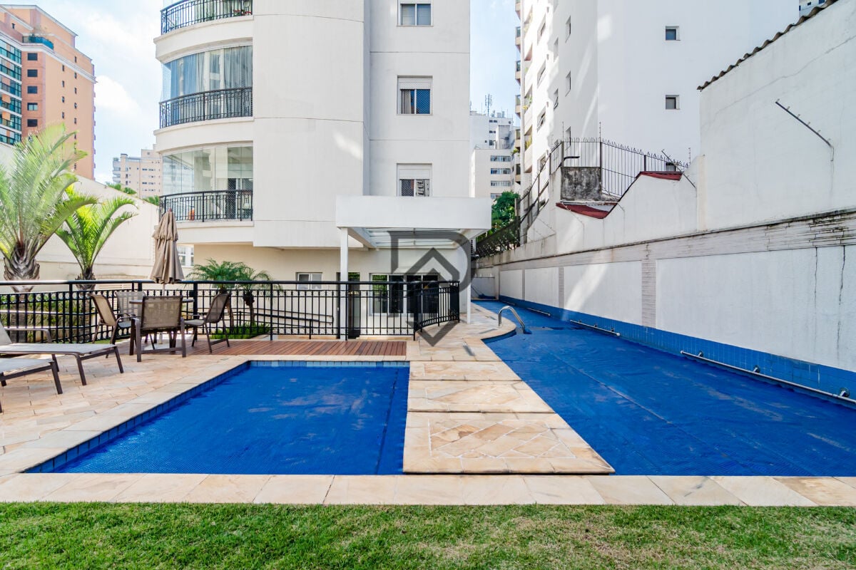 Apartamento, 4 quartos, 221 m² - Foto 2