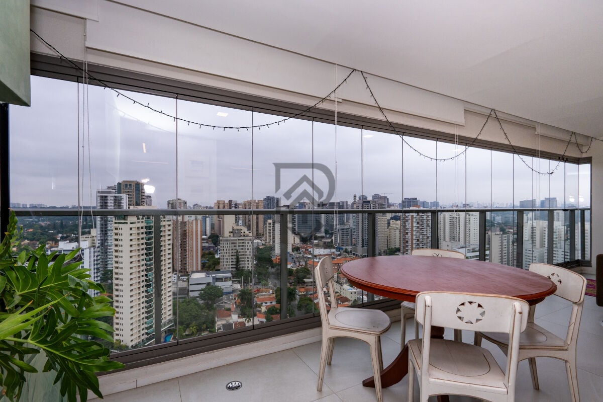 Apartamento, 3 quartos, 143 m² - Foto 2