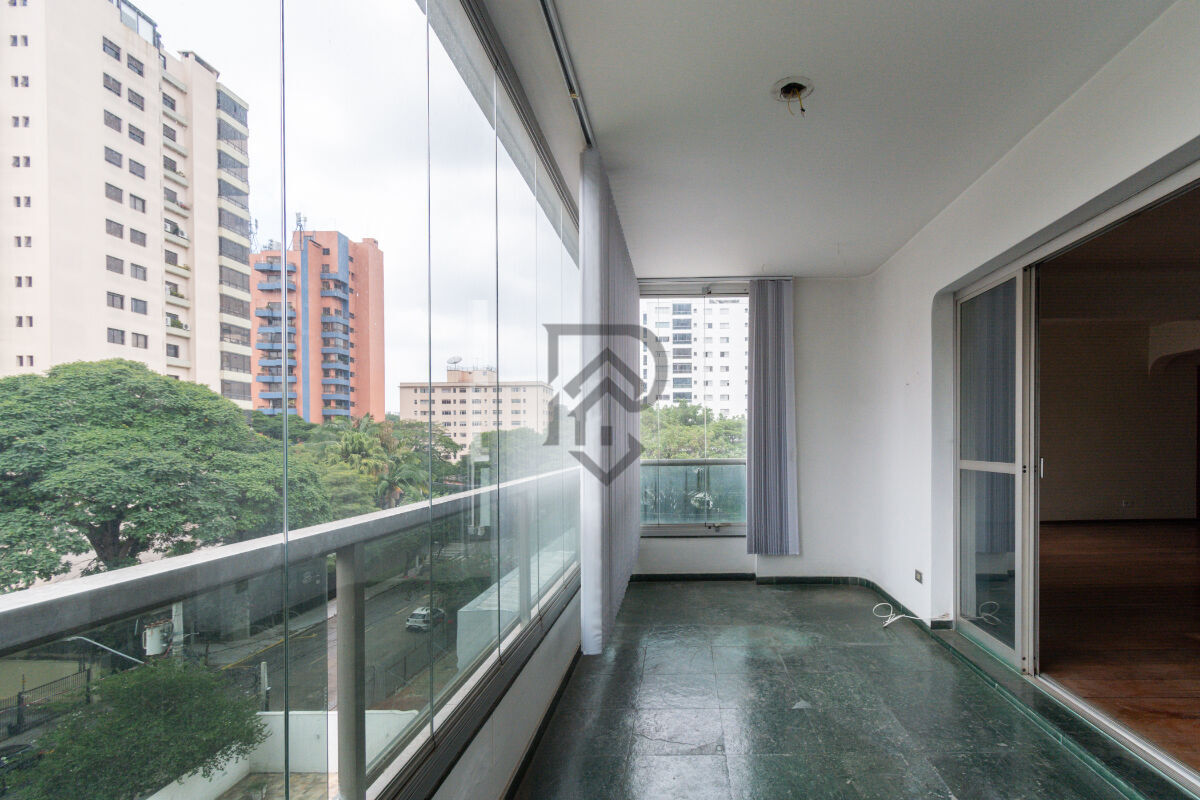 Apartamento, 4 quartos, 196 m² - Foto 3