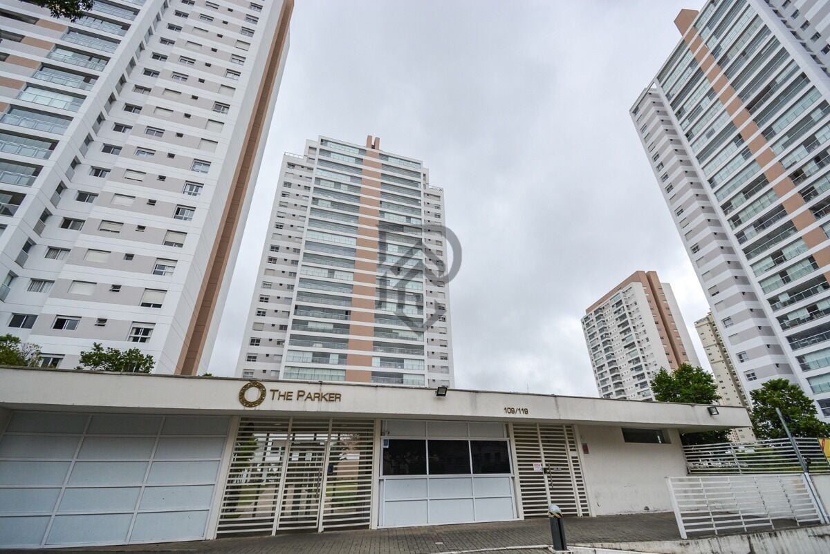 Apartamento, 3 quartos, 134 m² - Foto 1