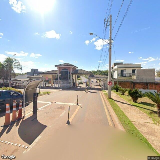 Imagem estática do "Street View" da localização