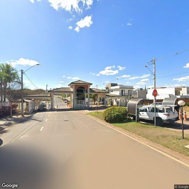 Imagem estática do "Street View" da localização
