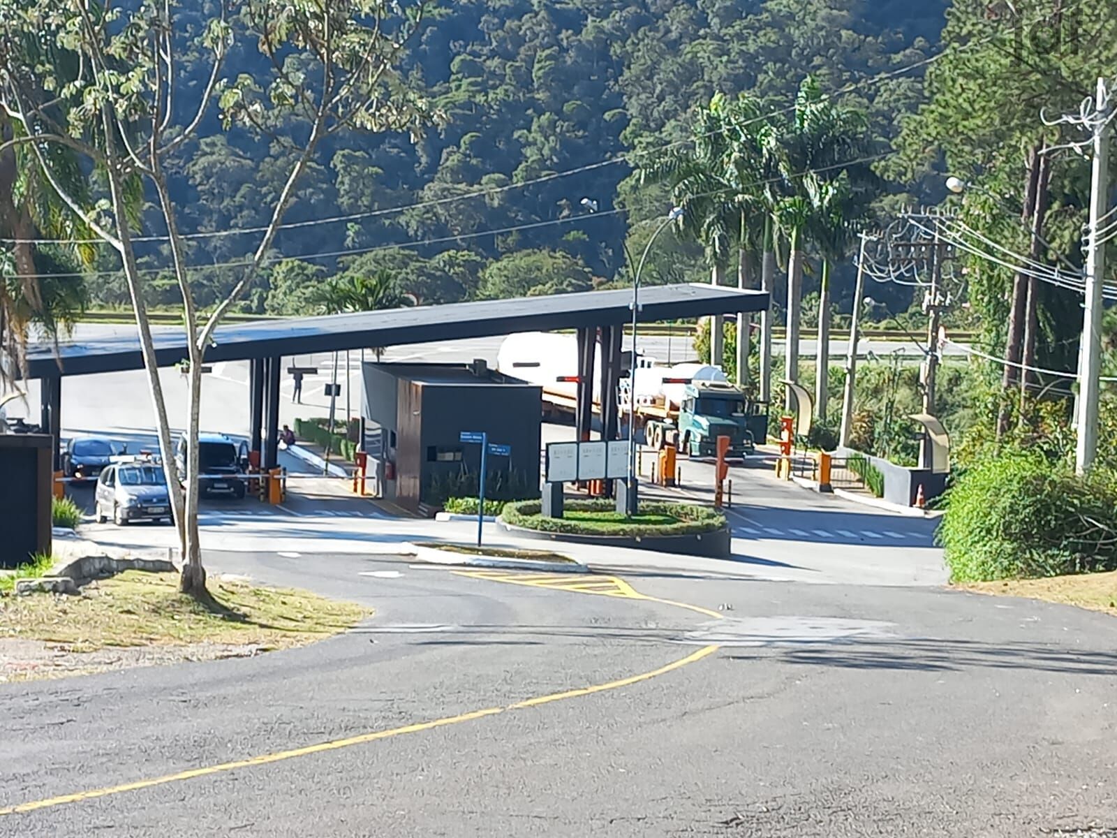 Chácara em Porta do Sol, Mairinque - Esta espetacular chácara à venda no condominio Porta do Sol em Mairinque-SP - Foto 13