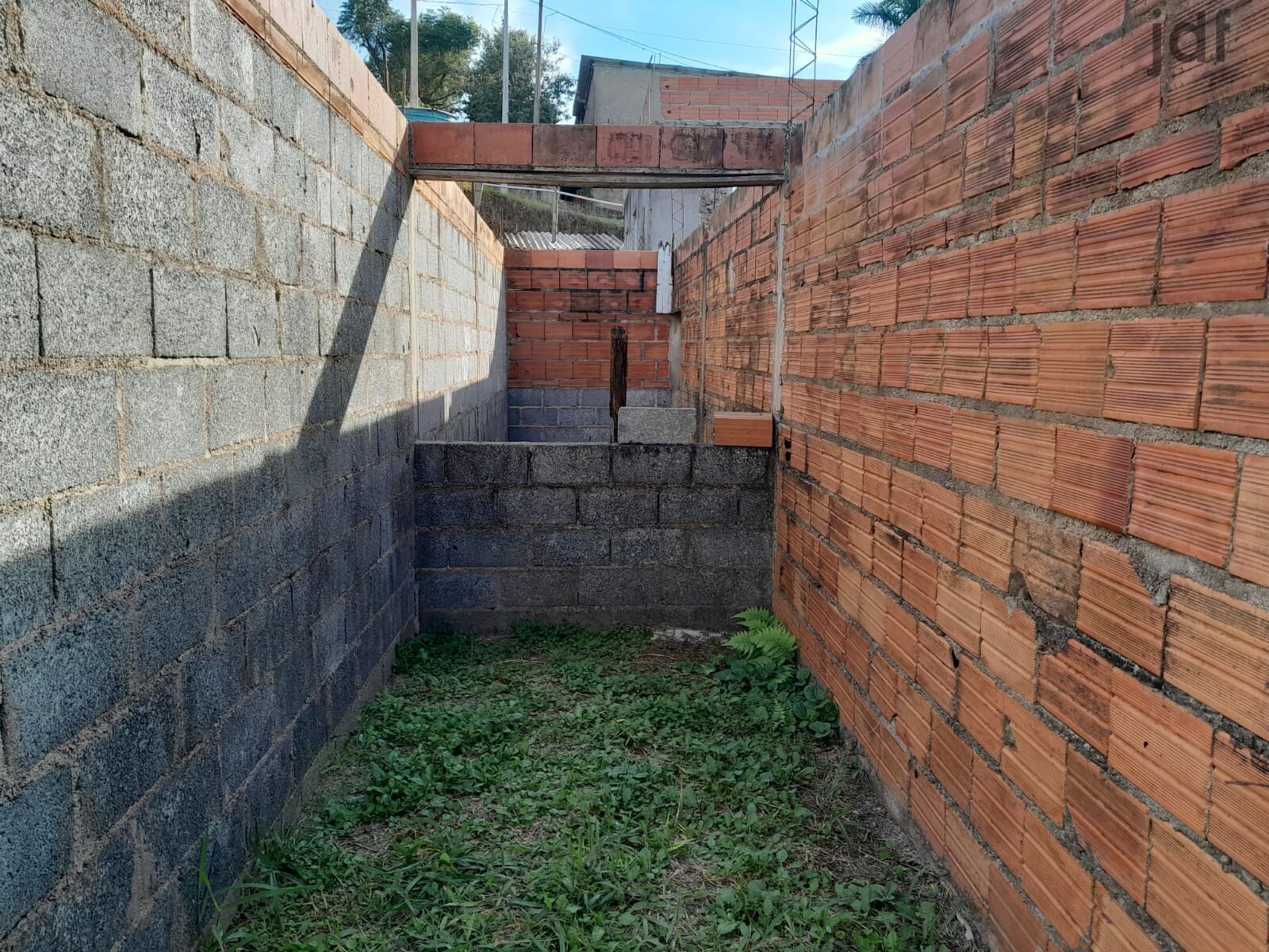 Chácara em Dona Catarina, Mairinque - Chácara em Dona Catarina, Mairinque/SP COM 02 CASAS NO QUINTAL! - Foto 15